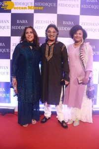 Baba Siddique’s Iftar Party attended by Shah Rukh Khan, Salman Khan, Sanjay Dutt, Shilpa Shetty, Bhagyashree, Tamannaah Bhatia and others