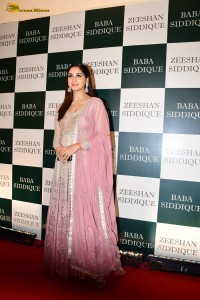 Baba Siddique’s Iftar Party 2024 attended by Salman Khan, Pooja Hegde, Palak Tiwari, Shriya Saran, Shilpa Shetty, and Adah Sharma