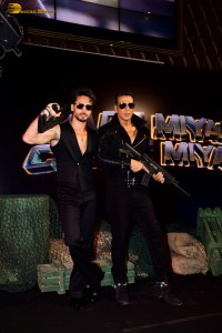 Bade Miyan Chote Miyan Trailer Launch attended by Akshay Kumar, Tiger Shroff, and Alaya F