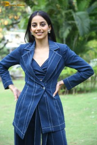 indian actress banita sandhu in a blue pant suit