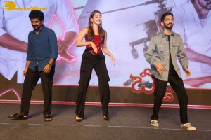 Beast movie team hold a press conference involving Pooja Hegde and others