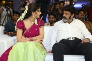 Bhagavanth Kesari Press Meet attended by Nandamuri Balakrishna, Sreeleela, and Thaman