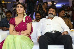 Bhagavanth Kesari Press Meet attended by Nandamuri Balakrishna, Sreeleela, and Thaman