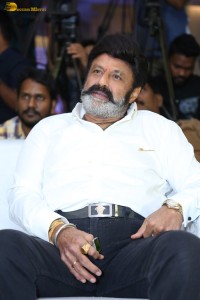 Bhagavanth Kesari Press Meet attended by Nandamuri Balakrishna, Sreeleela, and Thaman