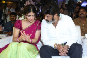 Bhagavanth Kesari Press Meet attended by Nandamuri Balakrishna, Sreeleela, and Thaman