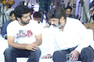 Bhagavanth Kesari Press Meet attended by Nandamuri Balakrishna, Sreeleela, and Thaman