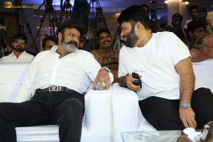 Bhagavanth Kesari Press Meet attended by Nandamuri Balakrishna, Sreeleela, and Thaman
