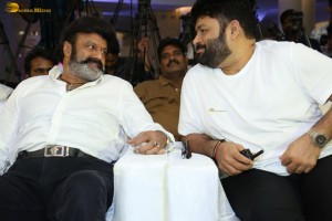 Bhagavanth Kesari Press Meet attended by Nandamuri Balakrishna, Sreeleela, and Thaman