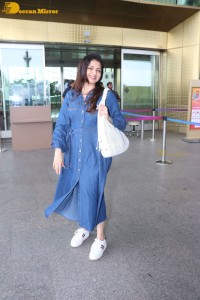 Bollywood Actress Bhagyashree seen traveling from Mumbai Airport