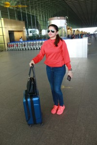 Bollywood Actress Bhagyashree spotted in Mumbai