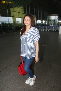 actress Bhagyashree in a casual look