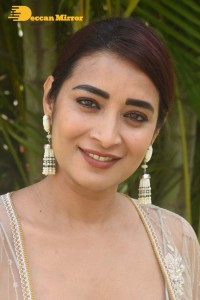 Actress Bhanu Sri Photoshoot