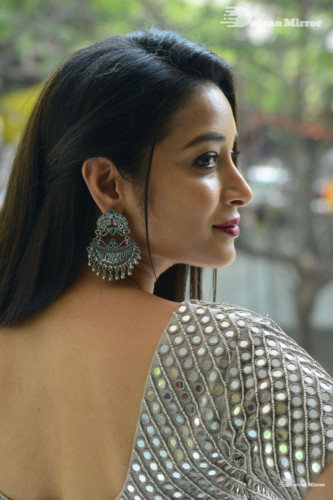 Telugu Actress Bhanu Sri photoshoot in a grey dress