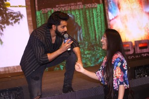 Thodelu movie press meet attended by Kriti Sanon and Varun Dhawan