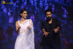 Thodelu movie press meet attended by Kriti Sanon and Varun Dhawan