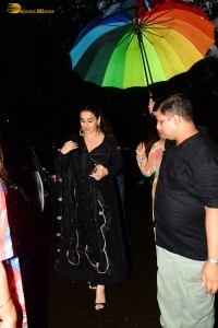 Actors Kartik Aaryan, Tripti Dimri, Vidya Balan, and Rajpal Yadav promote their film ‘Bhool Bhulaiyaa 3’ on Kapil Sharma Show