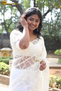 Kannada actress Bhoomi Shetty pretty in a white saree