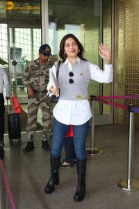 bollywood actress Bhumi Pednekar stylish looks at mumbai airport