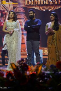 Bimbisara movie pre-release attended by Jr NTR, Kalyan Ram, Samyuktha Menon and Catherine Tresa