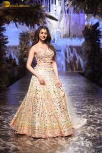 Bombay Times Fashion Week 2023 attended by Rakul Preet Singh and other models
