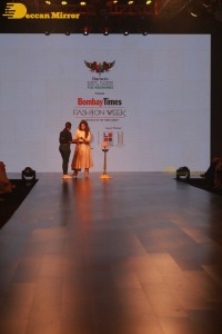 Rakul Preet, Divyanka Tripathi, Amyra Dastur, Vaani Kapoor, Malaika Arora and other celebrities walk the ramp at Bombay Times Fashion Week