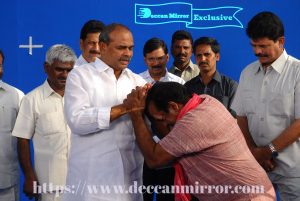 Rare pictures of YSR and Brahmanandam shooting for a film