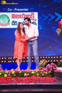 Ranbir Kapoor and Alia Bhatt promote Brahmastra on Etv Cash Game Show