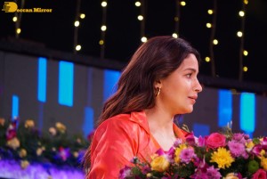 Ranbir Kapoor and Alia Bhatt promote Brahmastra on Etv Cash Game Show