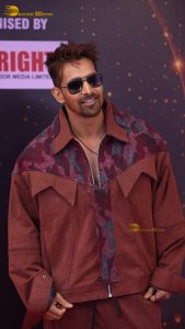Bright Entertainment Awards attended by Varun Dhawan, Isha Malviya, Roshni Walia, and others