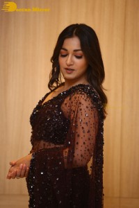 Actress Catherine Tresa dressed in a Black Saree
