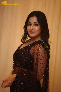 Actress Catherine Tresa dressed in a Black Saree