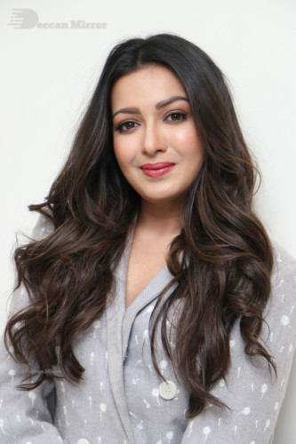 Actress Catherine Tresa photoshoot in a grey dress