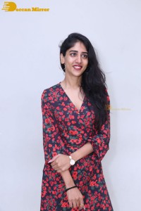Chandini-Chowdary-19