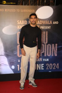 Chandu Champion Screening attended by Kartik Aaryan, Ananya Panday, Saiee Manjrekar, Shanaya Kapoor, Suniel Shetty, and others