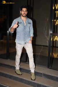 Chashma Screening attended by Konkona Sen Sharma, Sidharth Malhotra, and others