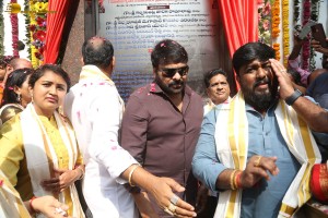 Tollywood Megastar Chiranjeevi formally handed over the fully constructed MIG Flats and HIG Duplex Houses to beneficiaries at the Chitrapuri Colony in Manikonda, Hyderabad