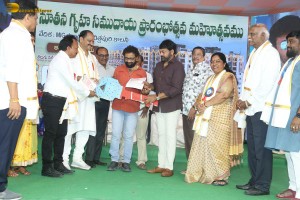 Tollywood Megastar Chiranjeevi formally handed over the fully constructed MIG Flats and HIG Duplex Houses to beneficiaries at the Chitrapuri Colony in Manikonda, Hyderabad