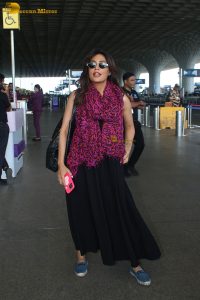 Indian actress Chitrangada Singh fashionable in a sleeveless dress