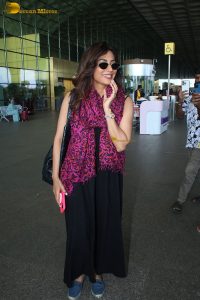 Indian actress Chitrangada Singh fashionable in a sleeveless dress