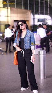 bollywood actress Chitrangada Singh stylish looks in denim jacket and sunglasses