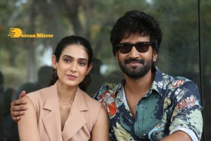 Akanksha Singh and Aadhi Pinisetty pose for pictures during the press meet of the movie Clap