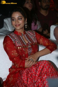 Cobra movie Pre-Release Function attended by Vikram, Srinidhi Shetty and Mirnalini Ravi