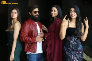 Press Meet of Cobra movie attended by Vikram, Srinidhi Shetty and Mirnalini Ravi