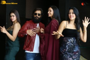 Press Meet of Cobra movie attended by Vikram, Srinidhi Shetty and Mirnalini Ravi
