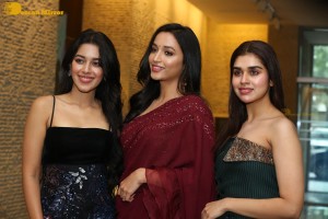 Press Meet of Cobra movie attended by Vikram, Srinidhi Shetty and Mirnalini Ravi