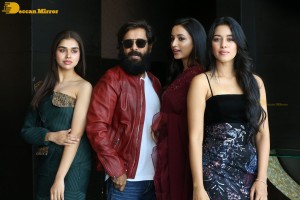 Press Meet of Cobra movie attended by Vikram, Srinidhi Shetty and Mirnalini Ravi