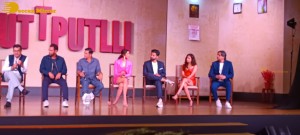 Bollywood movie Cuttputlli trailer launch event attended by Akshay Kumar and Rakul Preet Singh