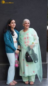 Daadi Ki Shaadi Screening attended by Kapil Sharma, Neetu Kapoor, Aamir Khan, and others