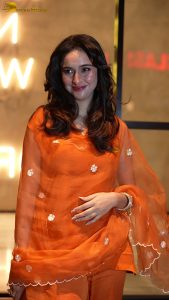 Daadi Ki Shaadi Screening attended by Kapil Sharma, Neetu Kapoor, Aamir Khan, and others