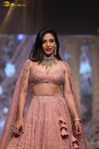 actress Daksha Nagarkar ramp walk in a lehenga choli